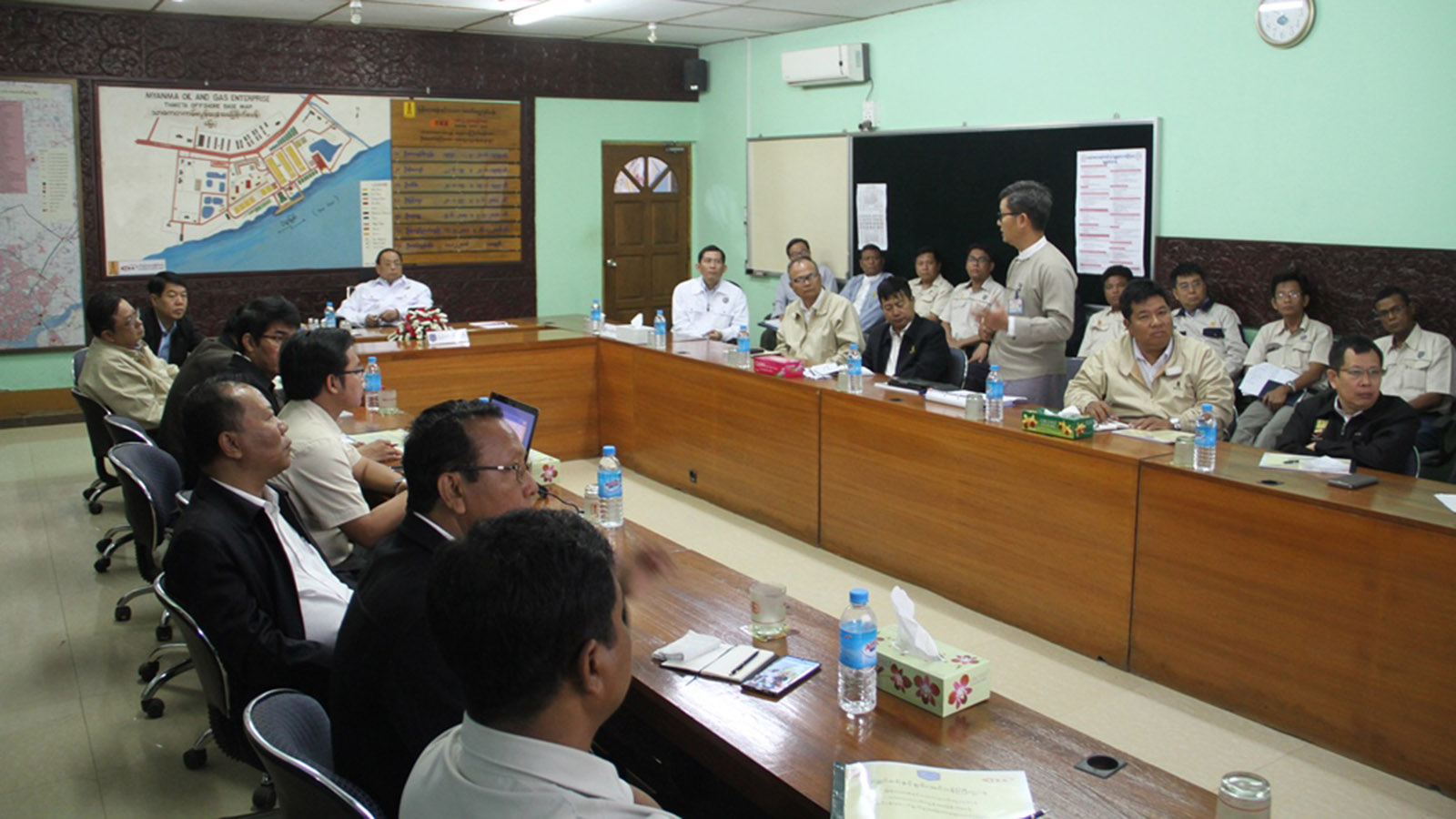 Union Minister visits MOGE office (Lower Myanmar), stresses safety of ...